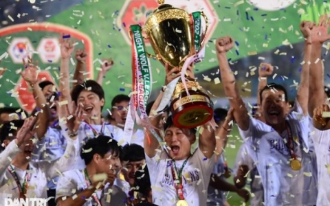 B&oacute;ng đ&aacute; Việt Nam v&agrave; V-League hướng đến m&ugrave;a giải 2023 th&agrave;nh c&ocirc;ng