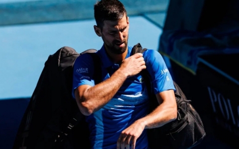 Chấn thương khiến Djokovic có thể nghỉ thi đấu dài hạn