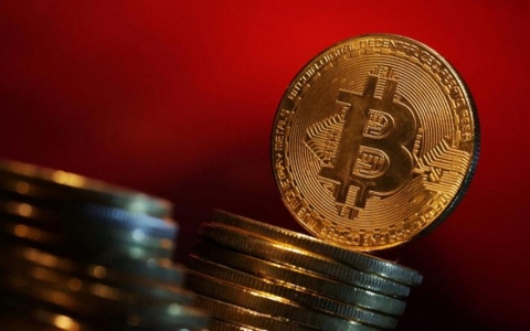 Bitcoin ngược d&ograve;ng phục hồi, r&uacute;ng động vụ "tặng nhầm" 44 tỷ USD