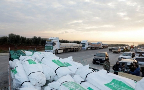 Cứu hộ động đất gặp th&ecirc;m thử th&aacute;c