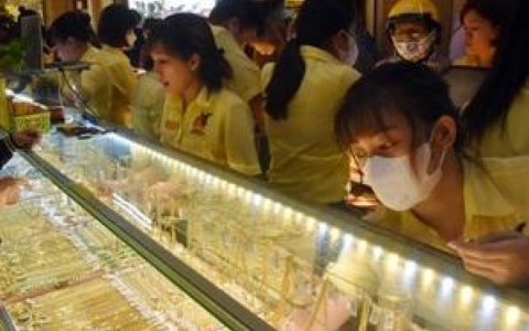 Gi&aacute; v&agrave;ng h&ocirc;m nay, 7-3: Bật tăng trở lại