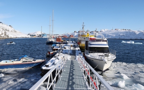 Lãnh đạo Greenland đáp trả ông Trump: Mỹ sẽ không có được hòn đảo
