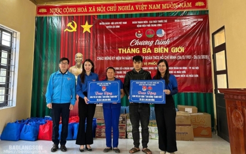 Nhiều hoạt động tình nguyện ý nghĩa tại chương trình “Tháng ba biên giới - Biên cương Tổ quốc tôi”