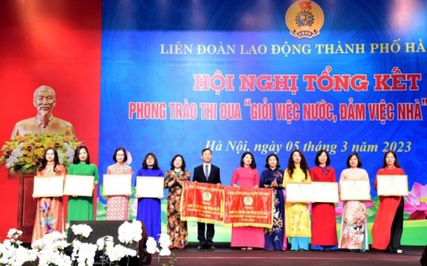 Tôn vinh nữ cán bộ, đoàn viên công đoàn Thủ đô xuất sắc