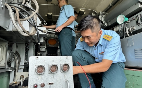 Truyền lửa nhiệt huyết cho quân nhân