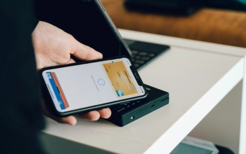 Thanh toán NFC qua điện thoại có thể bị tin tặc đánh cắp dữ liệu thẻ
