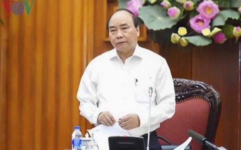 Thủ tướng: “Khóa chặt nguồn lây bên ngoài, khoanh chặt ổ dịch bên trong“
