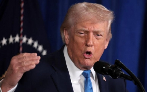 Tổng thống Trump quyết đưa uranium l&agrave;m gi&agrave;u về Mỹ, Iran đ&aacute;p trả gay gắt
