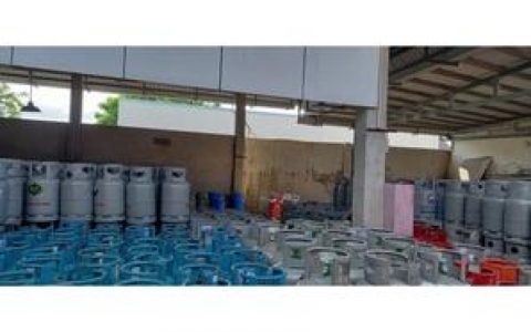 V&igrave; sao gi&aacute; xăng dầu giảm mạnh, gi&aacute; gas vẫn ở mức cao?