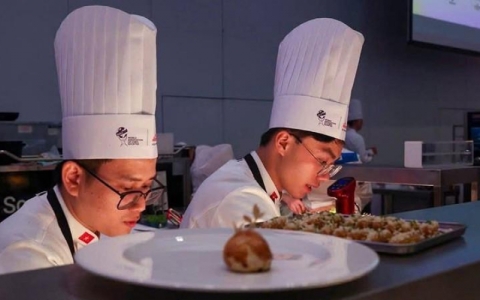 Đội tuyển Đầu bếp Việt Nam lần đầu ti&ecirc;n đoạt giải cuộc thi Global Chefs Challenge Finals 2026