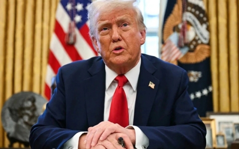 Ông Trump ra lệnh áp thuế 100% với phim nhập khẩu