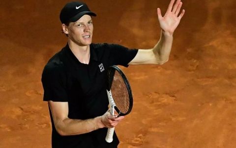 Sinner cùng nhánh đấu bán kết với Djokovic, Zverev ở Roland Garrros
