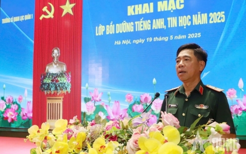 Trường Sĩ quan Lục quân 1: Khai mạc lớp bồi dưỡng tiếng Anh, Tin học năm 2025