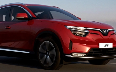 VinFast Canada tổ chức Roadshow trải nghiệm VF8 và VF9