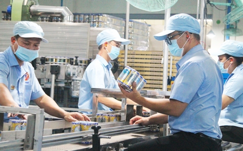 Chấn chỉnh việc &aacute;p dụng biện ph&aacute;p ph&ograve;ng dịch qu&aacute; mức cần thiết g&acirc;y ảnh hưởng sản xuất kinh doanh