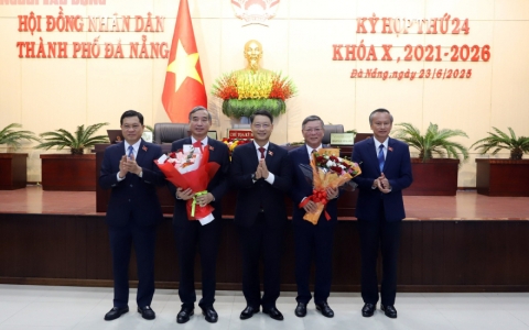 Chủ tịch UBND TP Đà Nẵng xin nghỉ hưu trước tuổi