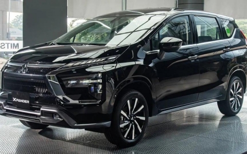 L&yacute; do &ocirc; t&ocirc; 7 chỗ Mitsubishi Xpander bất ngờ rẻ hơn Toyota Vios