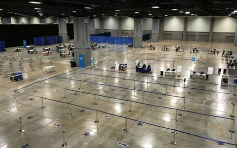 Nguy cơ hình thành "hai nước Mỹ" trong đại dịch Covid-19