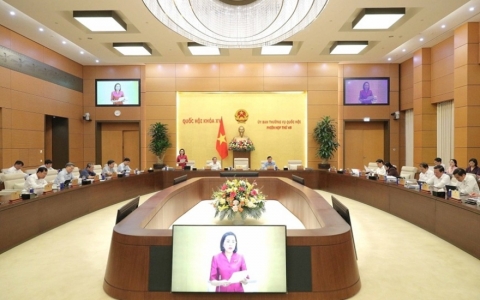 Phát huy vai trò của đại biểu Quốc hội chuyên trách