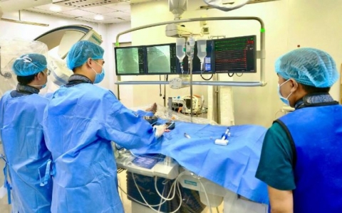Su&yacute;t mất mạng v&igrave; bỏ qu&ecirc;n những cảnh b&aacute;o tim mạch