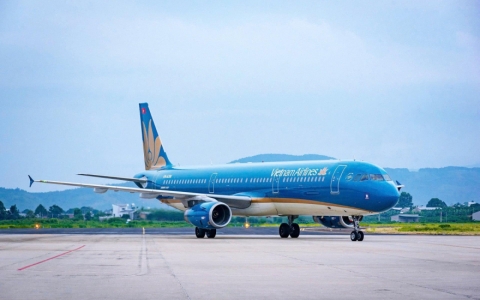 Vietnam Airlines l&atilde;i 7.607 tỷ đồng, "bung" kế hoạch đầu tư 50 m&aacute;y bay mới