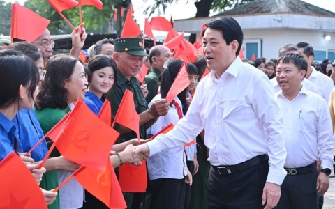 Chủ tịch nước: Càng khó khăn, chi bộ cơ sở càng phải đoàn kết