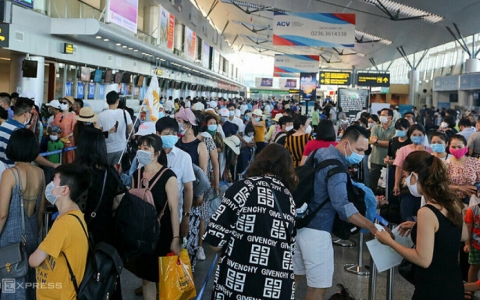 Hàng không cho khách đổi, hoàn vé chặng Đà Nẵng