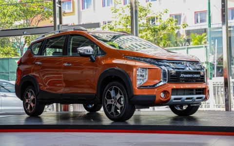 H&igrave;nh ảnh chi tiết Mitsubishi Xpander Cross vừa cập bến Việt Nam