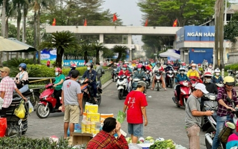 Tăng lương tối thiểu 7,2%, người lao động mong thêm điều này