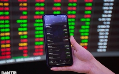 VN-Index lại quay đầu giảm, khối ngoại đẩy mạnh b&aacute;n r&ograve;ng