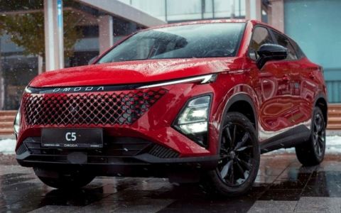 Xe Trung Quốc đấu Xforce về Việt Nam chưa đầy một năm đã có phiên bản mới
