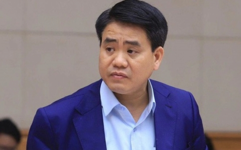 C&uacute; điện thoại định mệnh của &ocirc;ng Nguyễn Đức Chung l&agrave;m nhiều người bị khởi tố