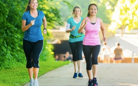 Khoa học chứng minh: Chỉ đi thêm vài bước mỗi phút giúp bạn khỏe mạnh hơn