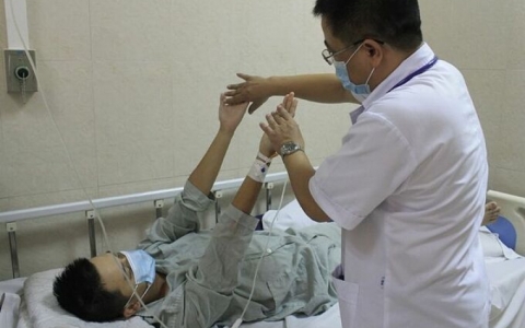 Nhiễm liên cầu khuẩn sau khi ăn tiết canh lợn