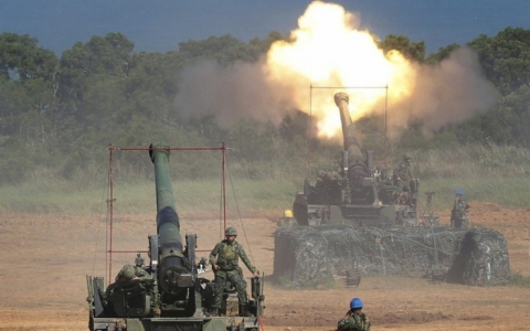 &Ocirc;ng Biden duyệt thương vụ b&aacute;n vũ kh&iacute; đầu ti&ecirc;n cho Đ&agrave;i Loan