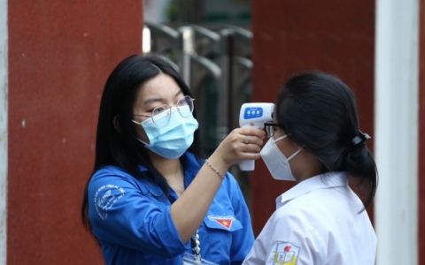 Th&iacute; sinh H&agrave; Tĩnh ra Bắc Giang để thi tốt nghiệp THPT đợt 2