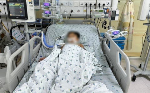 Tho&aacute;t cửa tử, 3 chị em ngộ độc sau khi ăn thịt chuột được xuất viện