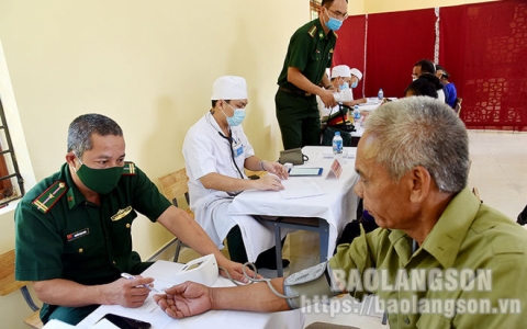 Bộ đội Biên phòng tỉnh: Thực hiện hiệu quả chương trình kết hợp quân, dân, y