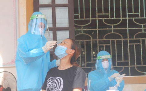 Ho sốt mua thuốc uống kh&ocirc;ng khỏi, đến bệnh viện kh&aacute;m ph&aacute;t hiện nhiễm SARS-CoV-2