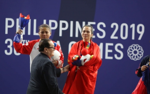 Nh&agrave; v&ocirc; địch SEA Games kể chuyện cảm động về &ocirc;ng Ho&agrave;ng Vĩnh Giang
