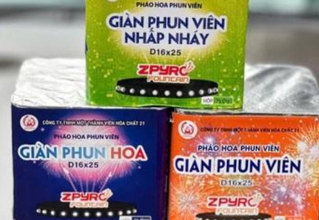Ph&aacute;o hoa Tết bị h&eacute;t gi&aacute; tr&ecirc;n trời, c&oacute; loại đắt gấp 3 lần