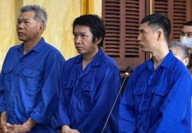 17 bị c&aacute;o &ldquo;giải cứu&rdquo; người nghiện bằng hồ sơ cư tr&uacute; giả