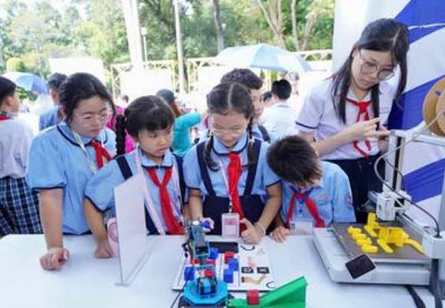 AI v&agrave;o nh&agrave; trường: C&aacute;ch dạy, học v&agrave; thi phải thay đổi rất nhiều!