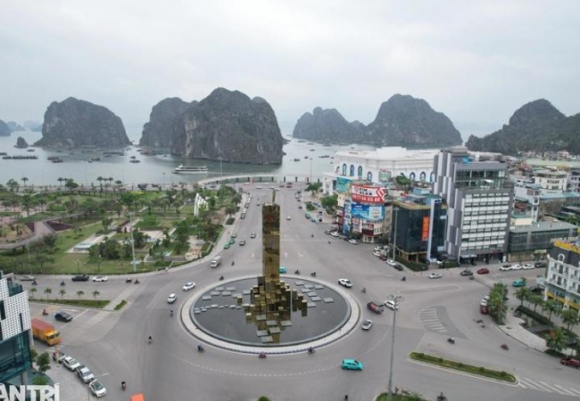 Bộ Ch&iacute;nh trị đồng &yacute; chủ trương lập TP Quảng Ninh trực thuộc Trung ương