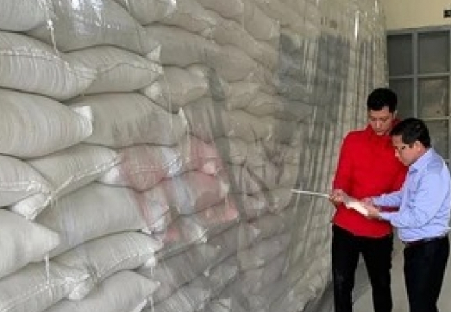 Bốn tháng đầu năm, hỗ trợ người dân gần 18,5 nghìn tấn gạo