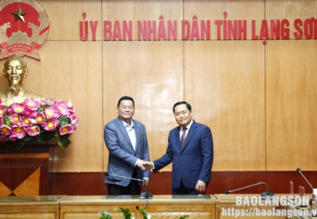 Chủ tịch UBND tỉnh làm việc với Đoàn công tác của Bộ Thương mại Thái Lan và Đại sứ quán Thái Lan tại Việt Nam