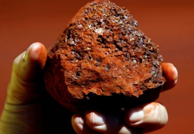 Giá quặng sắt tăng mạnh do lo ngại nguồn cung siết chặt
