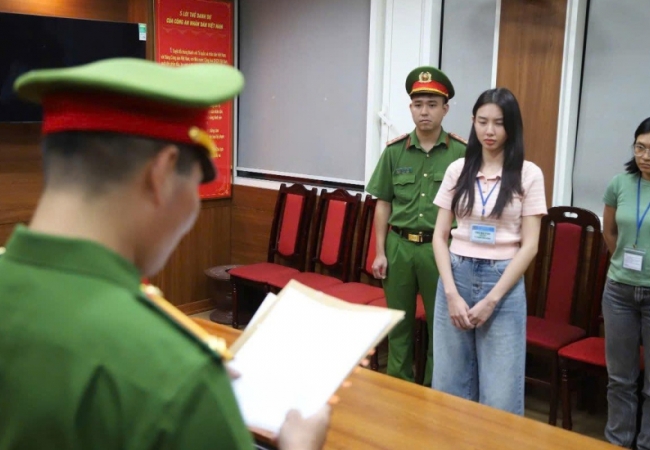 Bộ Công an khám xét nơi ở của hoa hậu Thùy Tiên tại TPHCM
