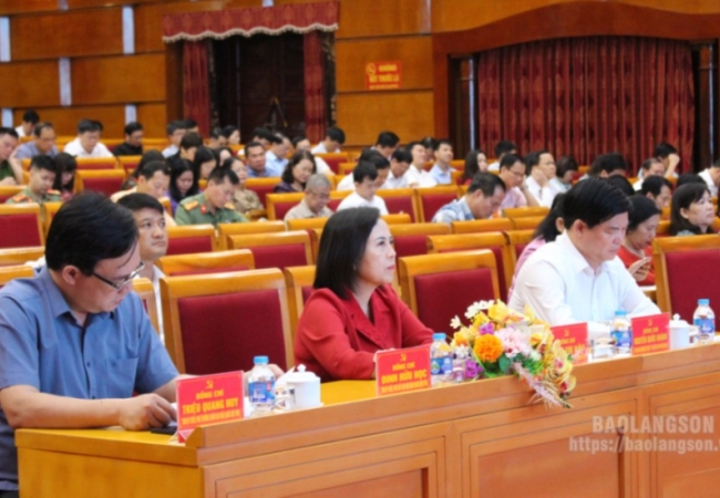 Quán triệt Nghị quyết số 41 của Bộ Chính trị về phát huy vai trò đội ngũ doanh nhân trong tình hình mới