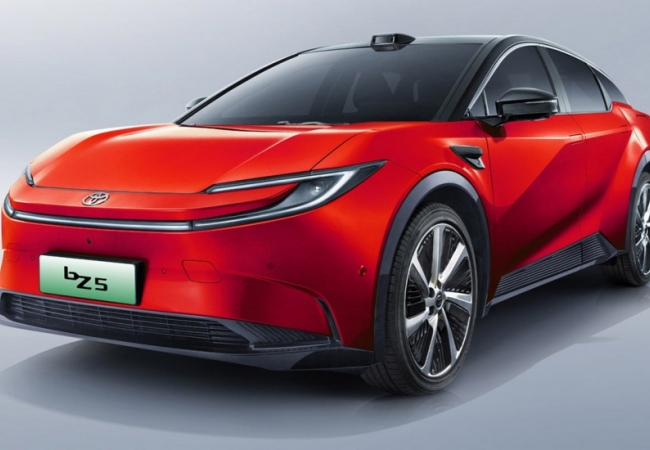 Toyota bán xe điện cạnh tranh với Tesla Model Y, giá chỉ bằng một nửa